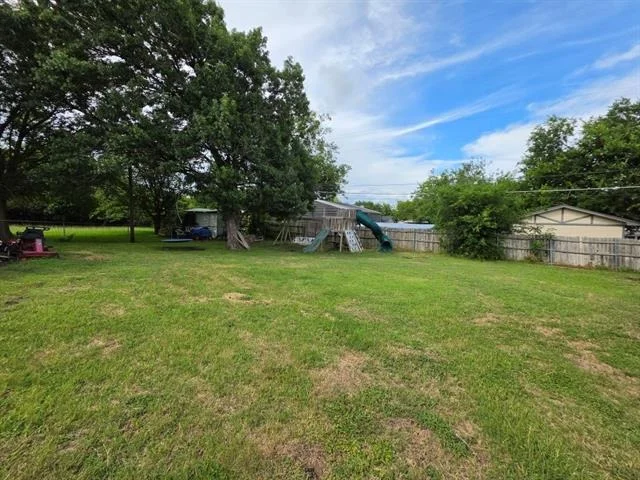 Photo of 104 Bowie Lane