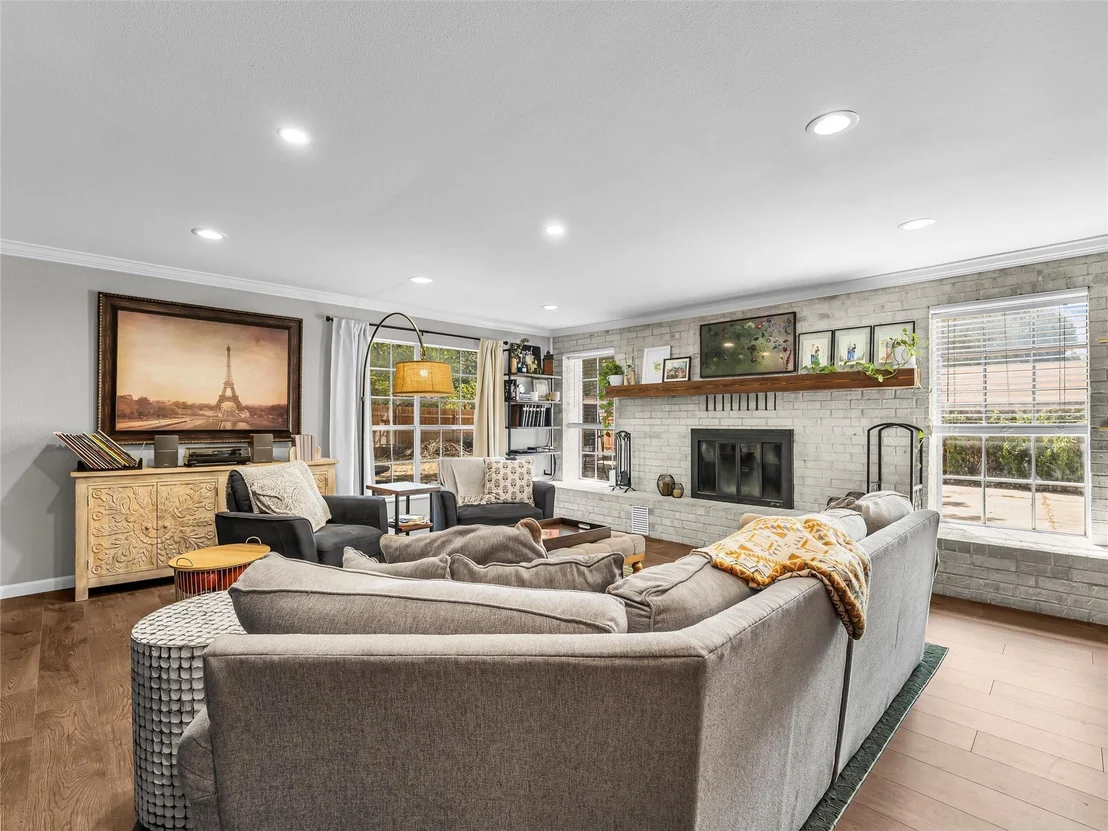 Photo of 1007 Melrose Drive