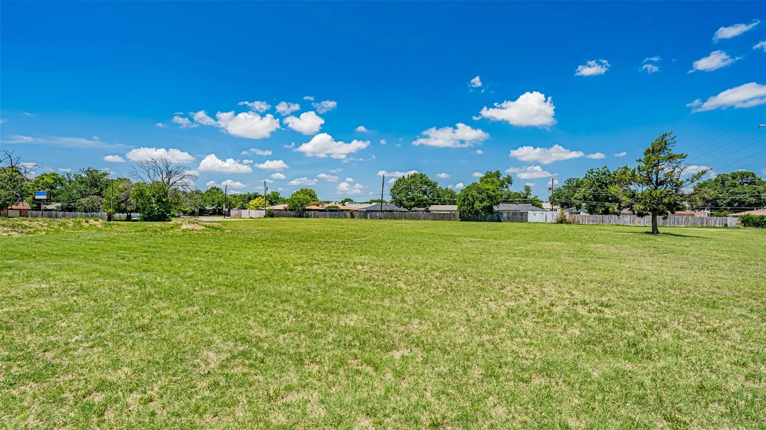 Photo of 730 S Cherry Lane