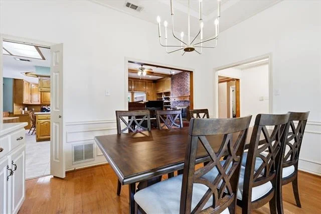 Photo of 732 Meadowlark Lane
