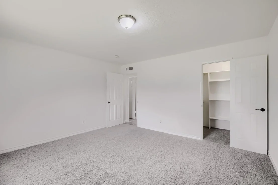 Photo of 804 Netherland Drive