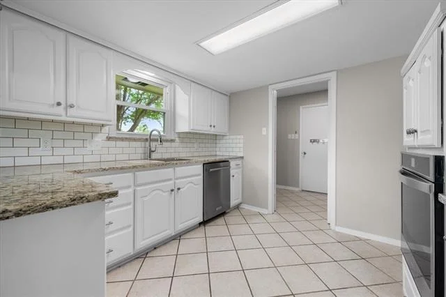 Photo of 7155 Stephenson Levy Road