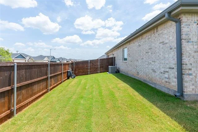Photo of 350 Bella Way