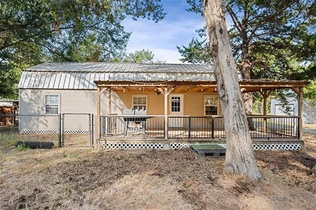 Photo of 134 Maple 1 Avenue