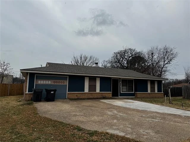 Photo of 2416 Morris Drive