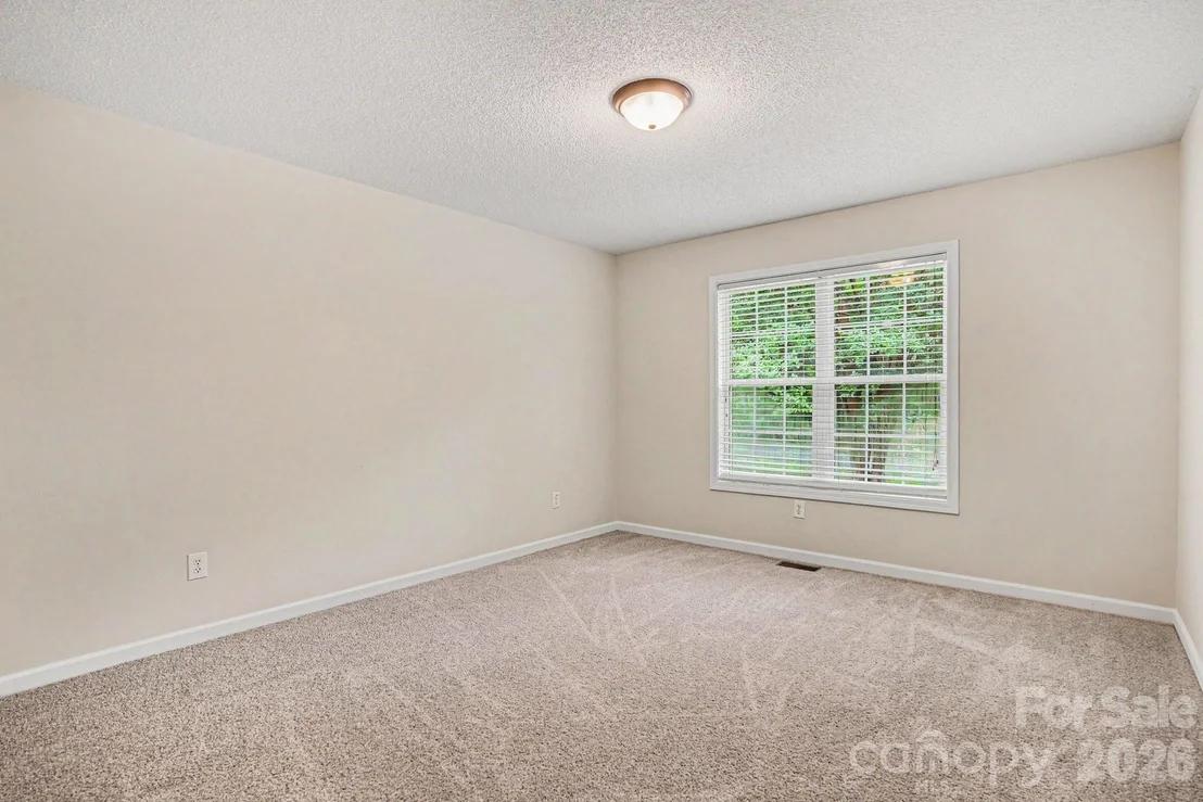 Photo of 2466 Wilderness Lane