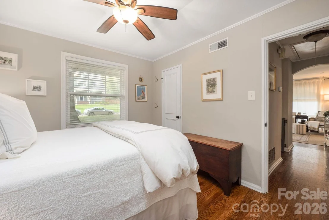 Photo of 4805 Murrayhill Road