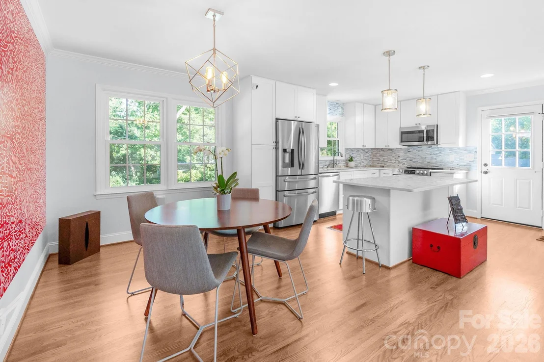 Photo of 5917 Doncaster Drive
