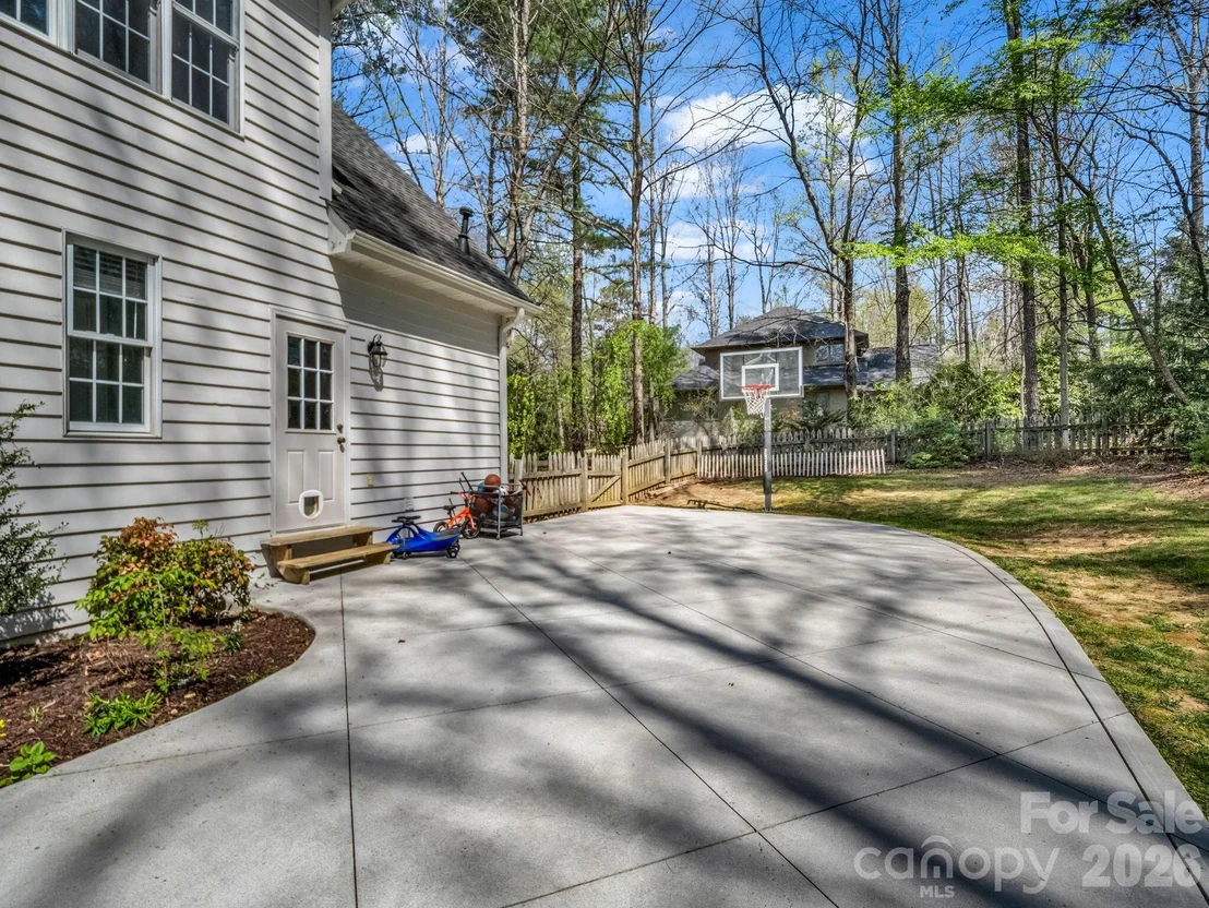 Photo of 311 Red Fox Circle