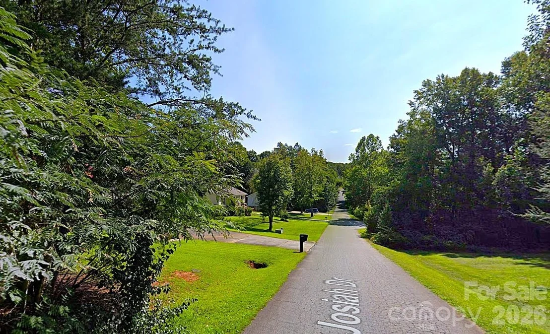 Photo of 2194 Josiah Drive