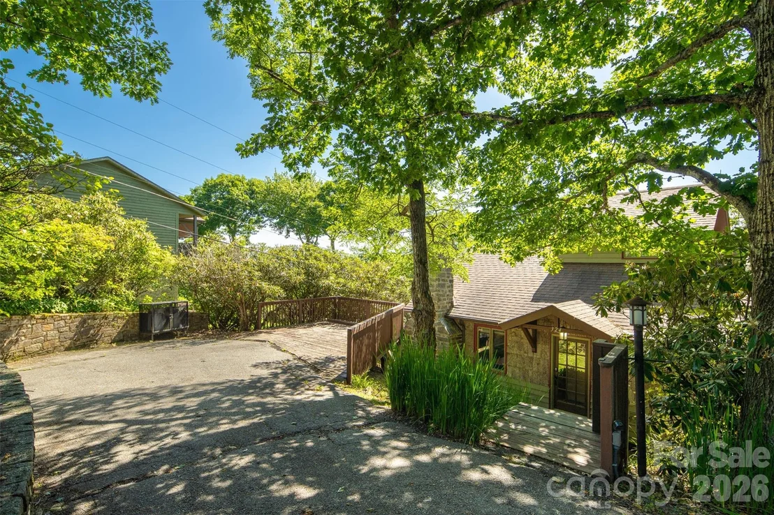 Photo of 324 Celestial Drive
