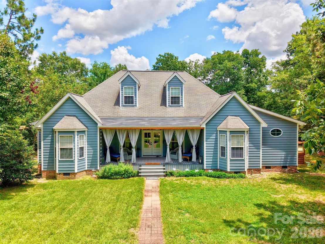 Photo of 1377 Pine Road