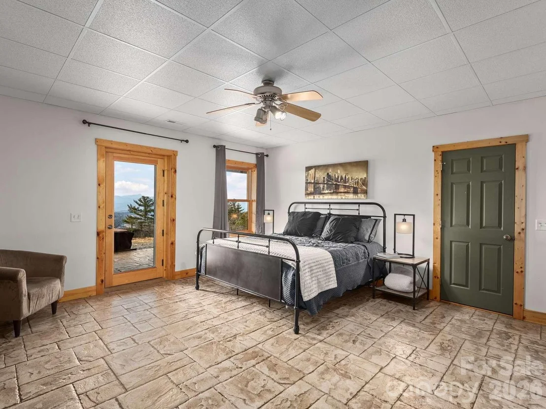 Photo of 770 Dream Weaver Drive