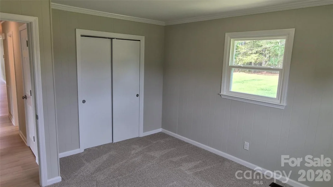 Photo of 2047 John Everall Road