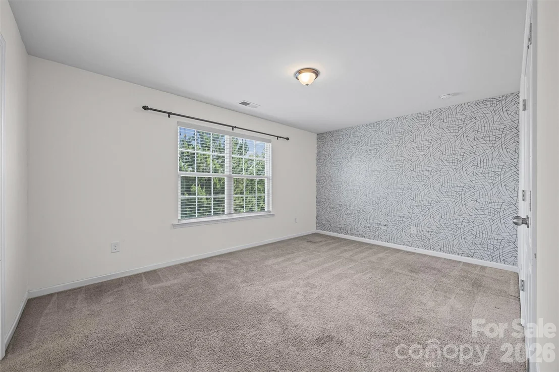 Photo of 406 Livingston Drive