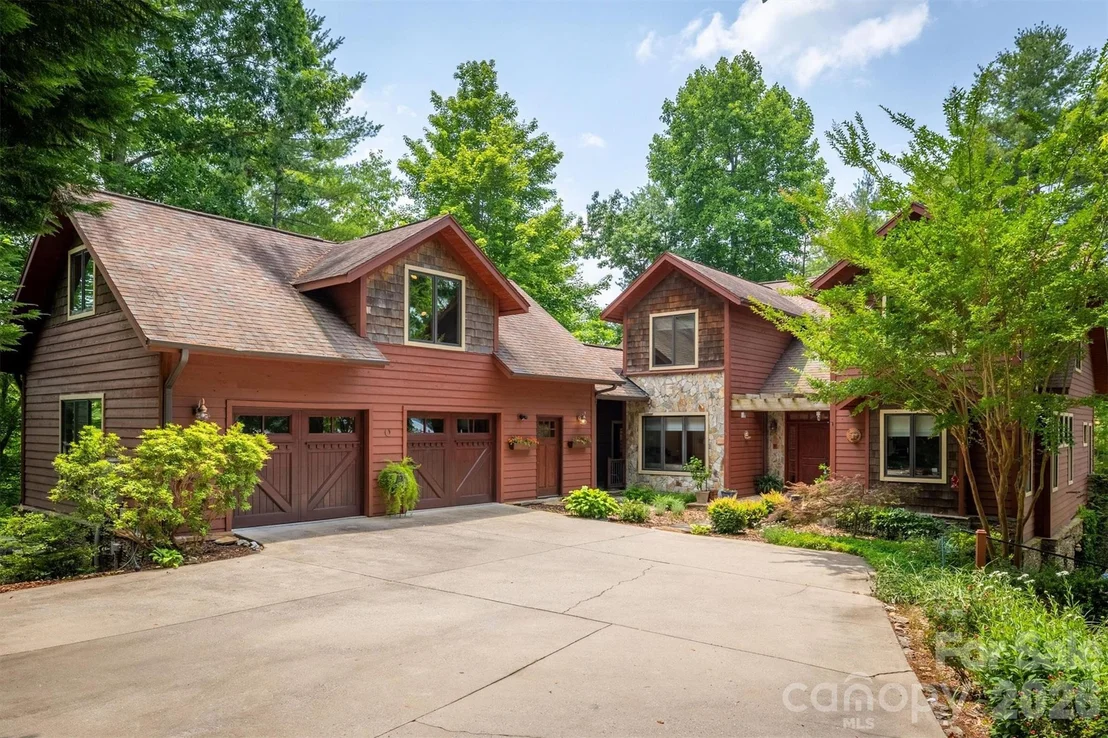 Photo of 5162 Beech Bluff Drive