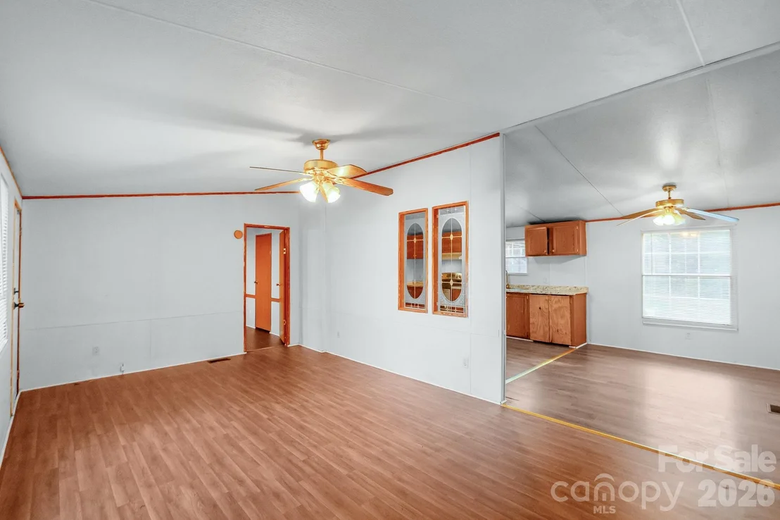 Photo of 185 Coot Sistare Road