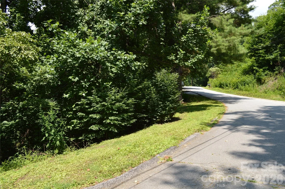 Photo of 184 Laurel Road