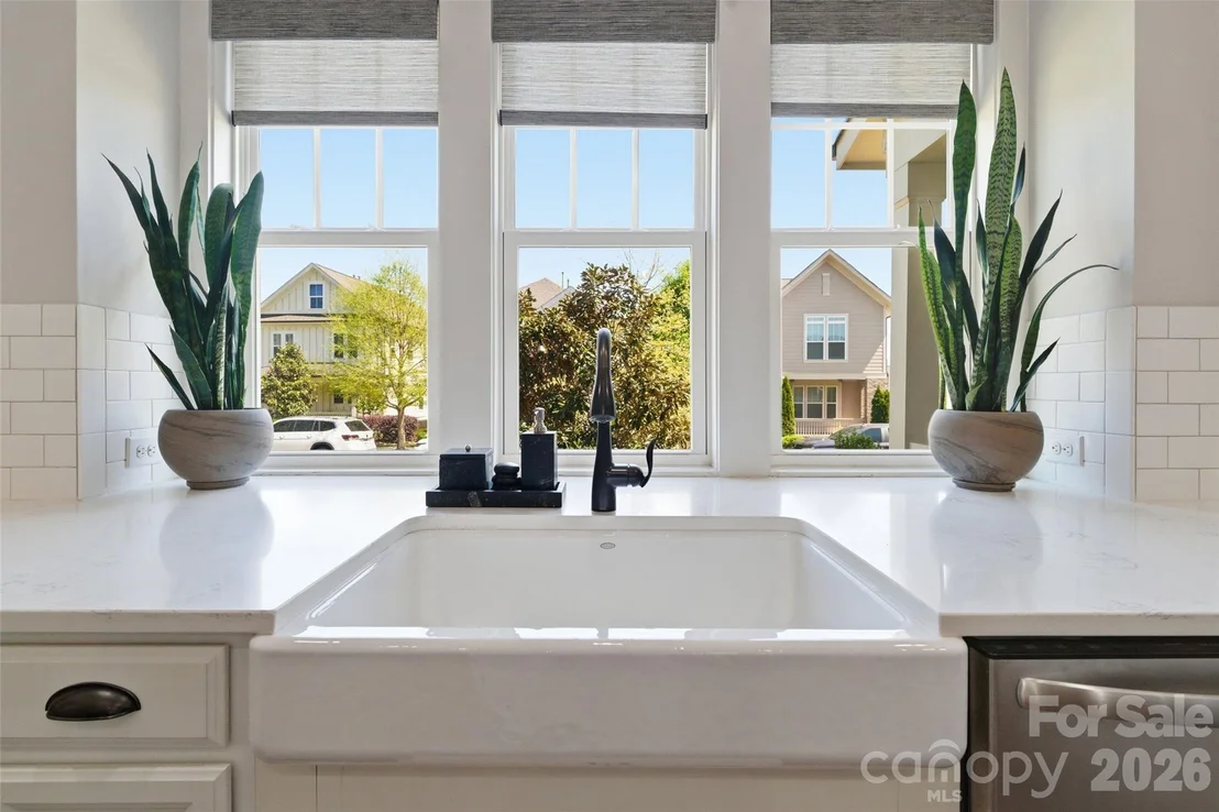 Photo of 767 Digby Road