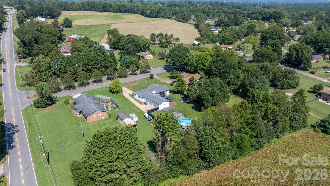 Photo of 5795 Valley Field Road
