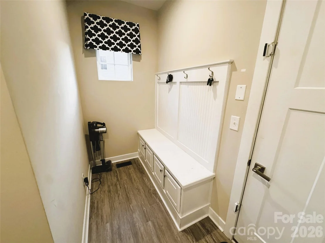Photo of 7708 W Berkeley Road
