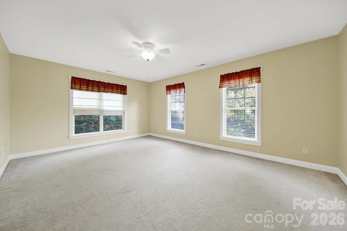 Photo of 1512 Calvin Hal Road