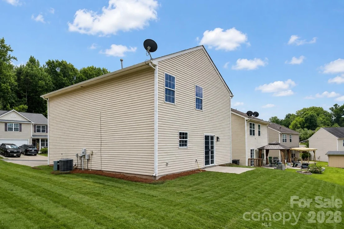 Photo of 6029 Waterloo Drive