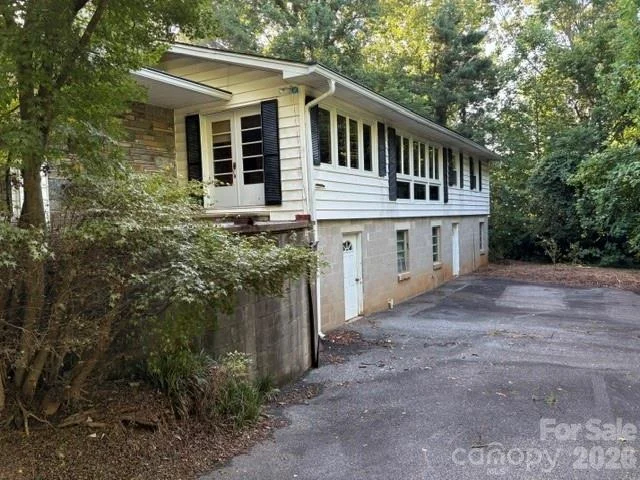 Photo of 255 Glengarnock Road