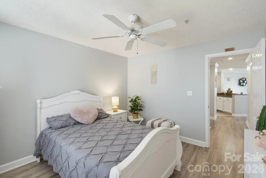 Photo of 1338 Torrence Circle