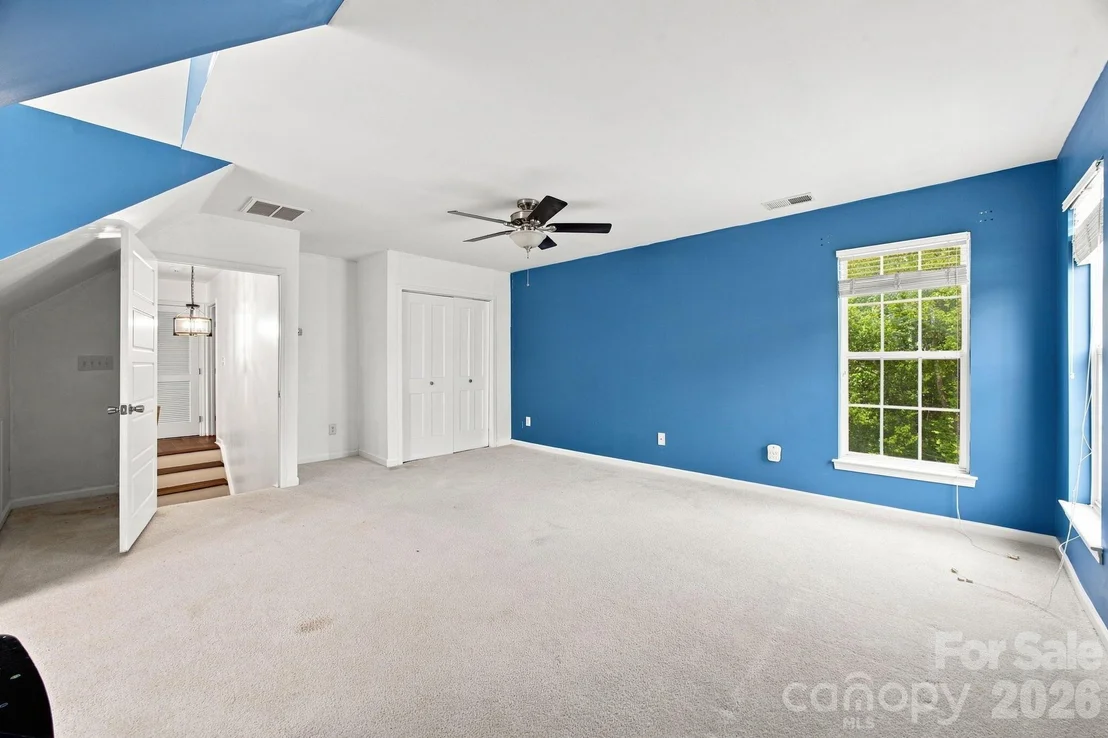 Photo of 1002 Canopy Drive