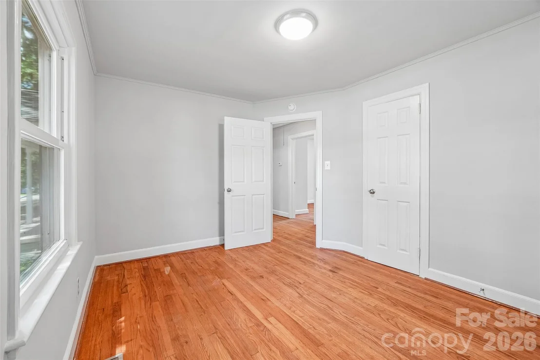 Photo of 808 Lowery Street