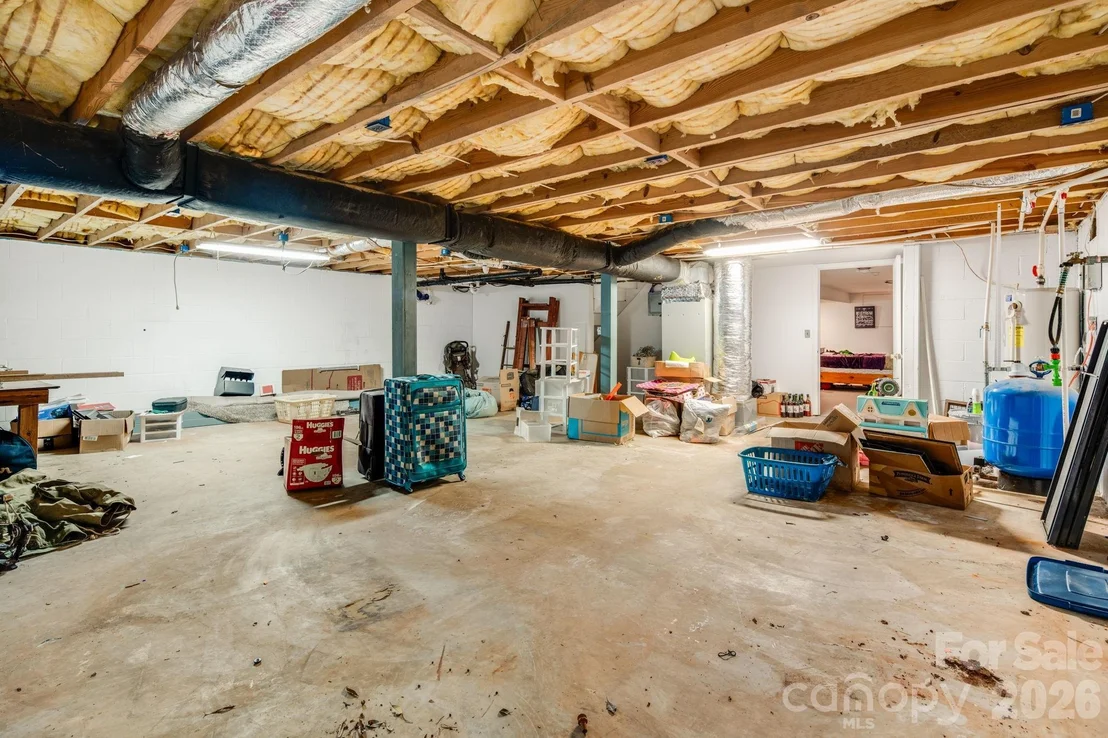 Photo of 1737 Whitesides Road