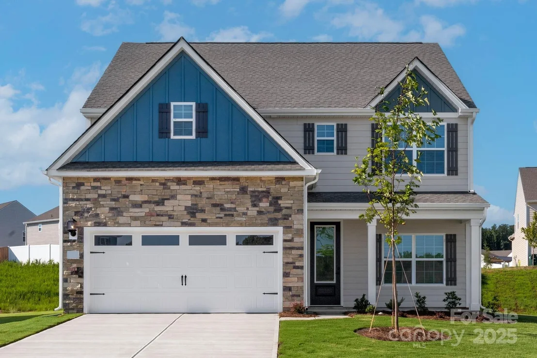 Photo of 116 Kennford Trail