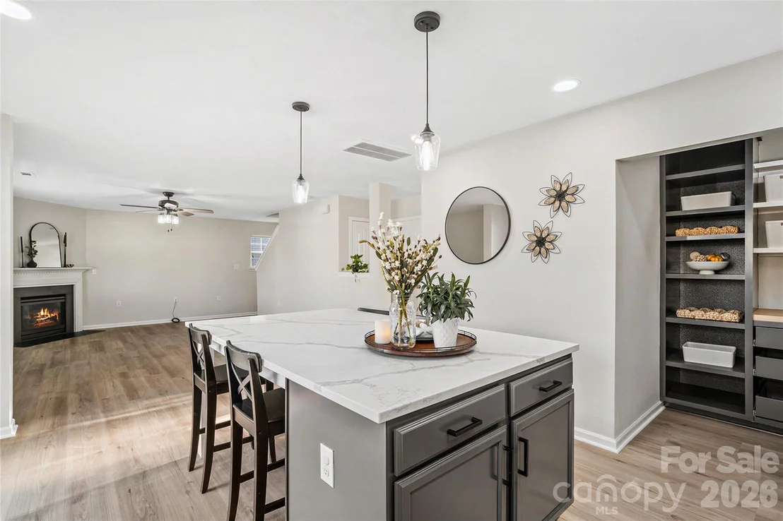 Photo of 407 Lind Point Lane