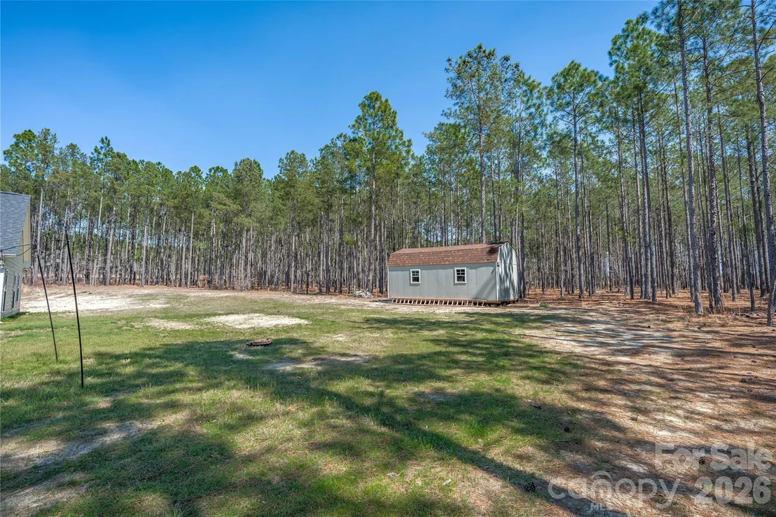 Photo of 2138 Lockhart Road