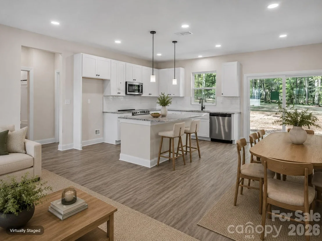 Photo of 818 Bethlehem Road