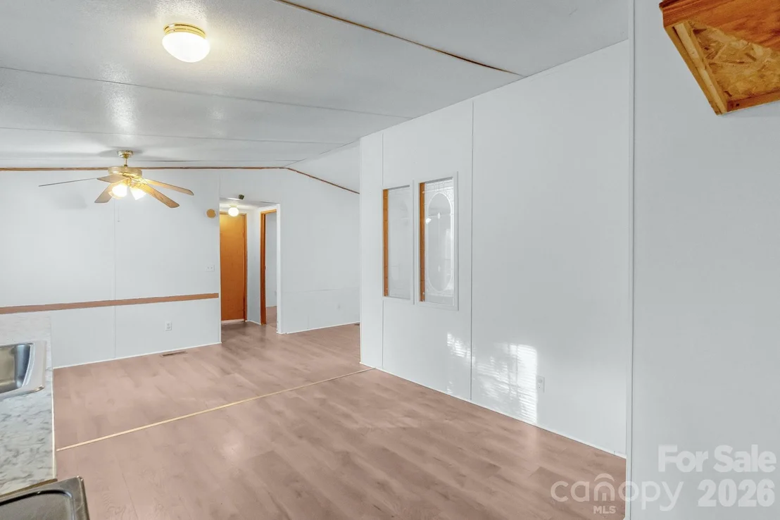 Photo of 185 Coot Sistare Road
