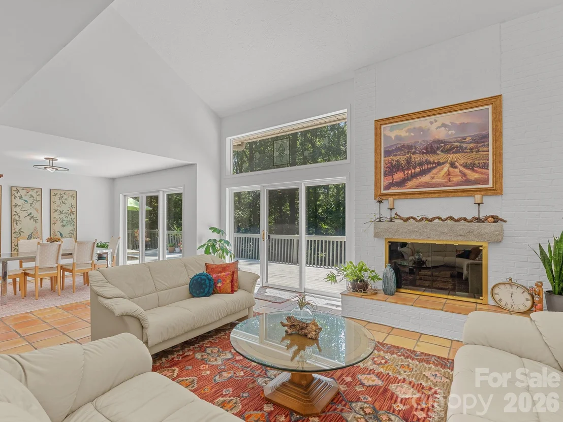 Photo of 5 Jackson Grove S