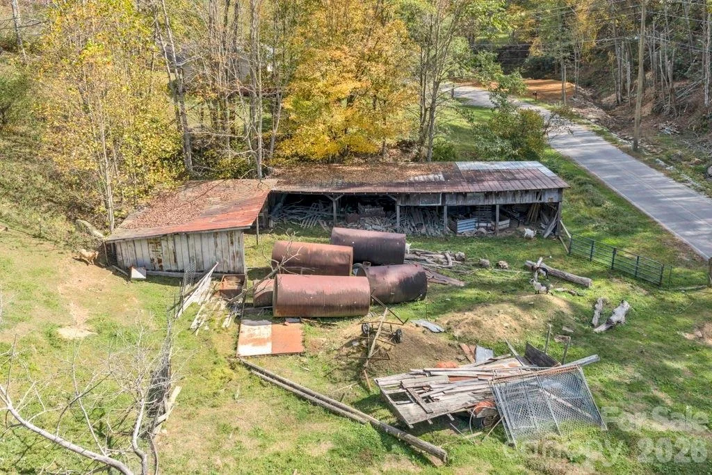 Photo of 1068 Laurel Branch Road
