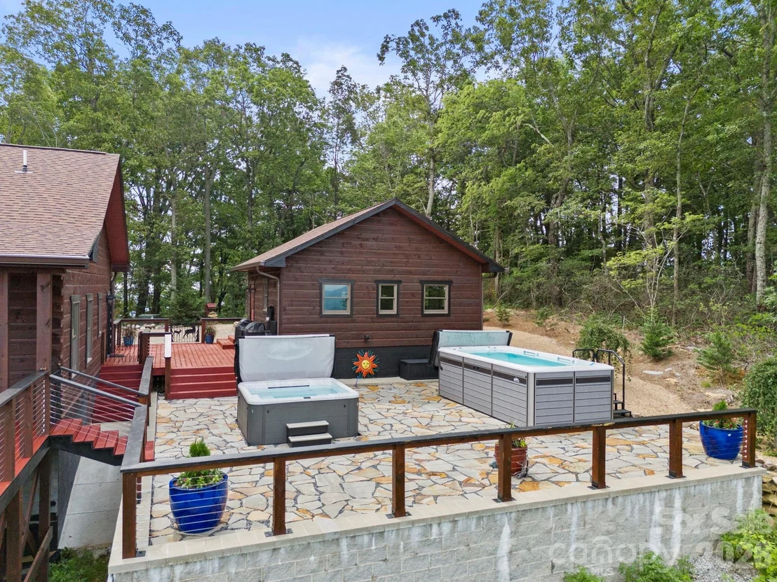 Photo of 2107 Miller Mountain Road