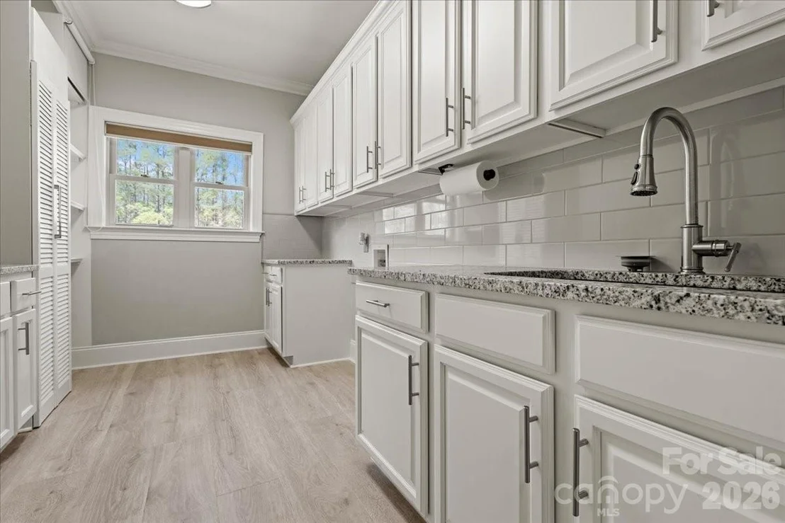 Photo of 962 Miller Road