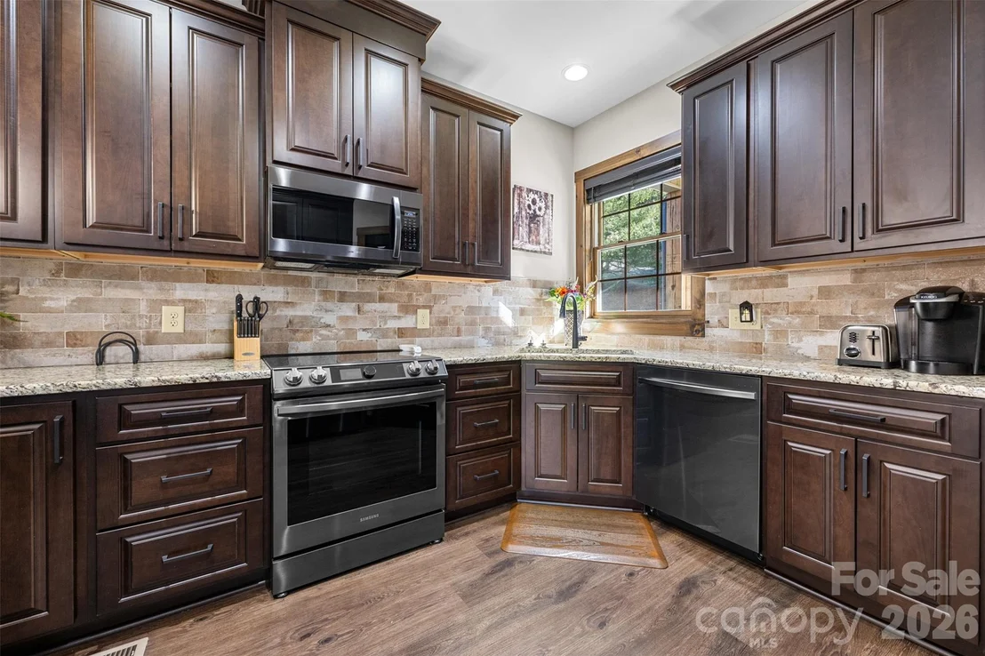 Photo of 446 Green Meadows Drive