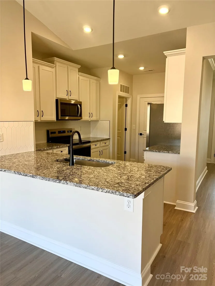 Photo of 125 Jacobs Hill Place