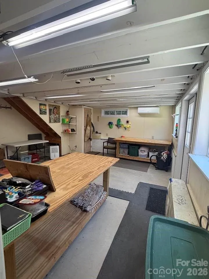 Photo of 160 Caledonia Road