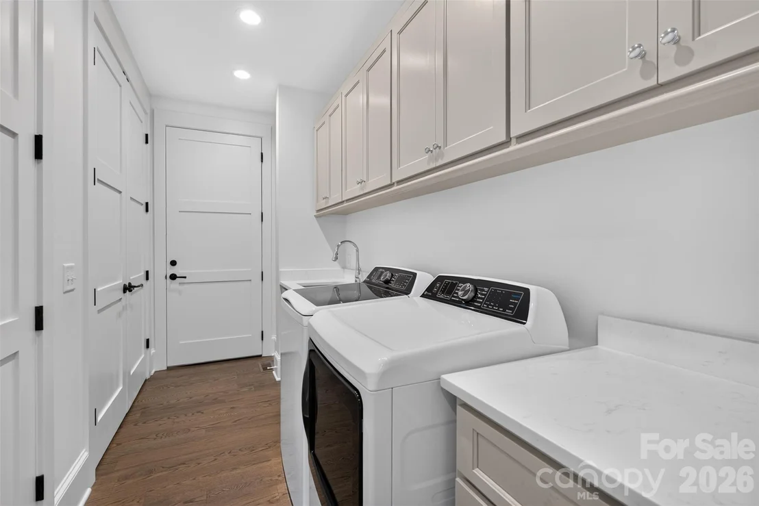 Photo of Unit 14 at 966 Mapleton Lane