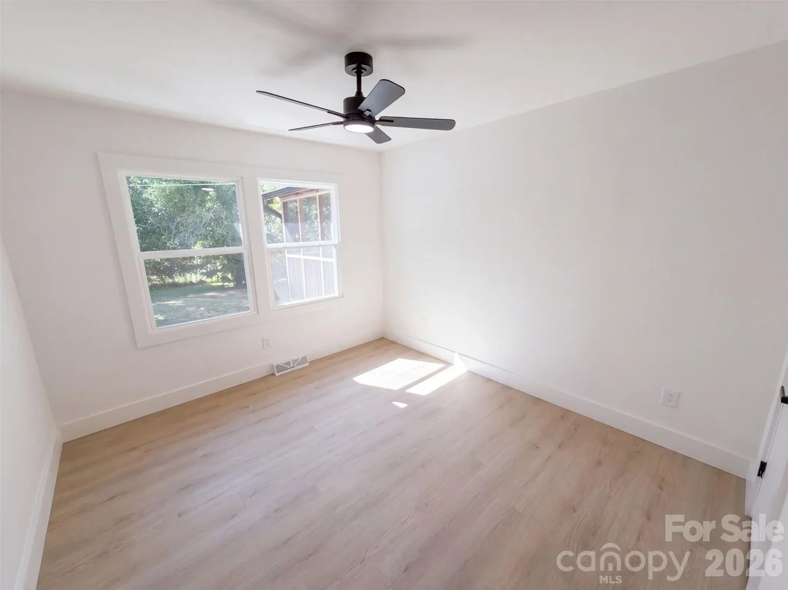 Photo of 4200 Abbeydale Drive