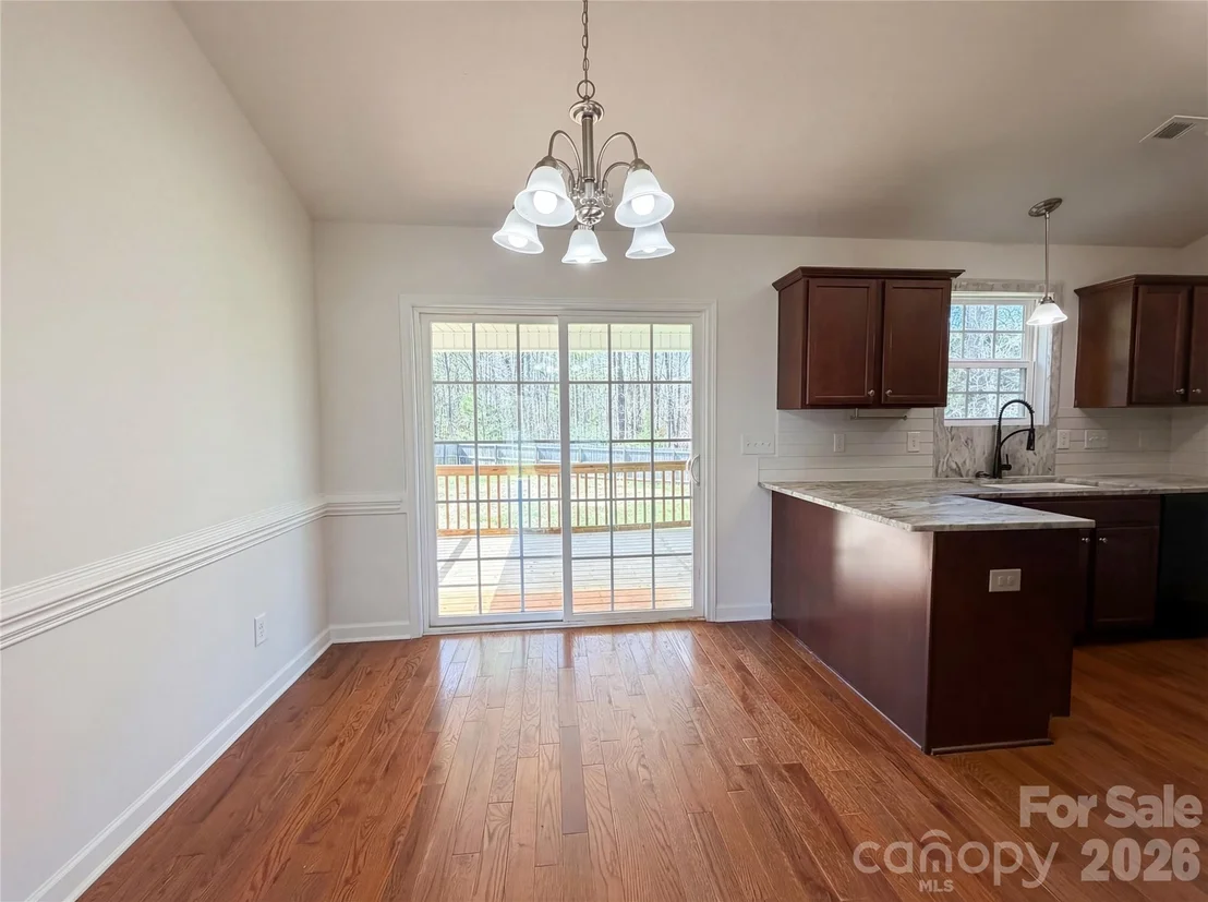 Photo of 307 Rhea Road
