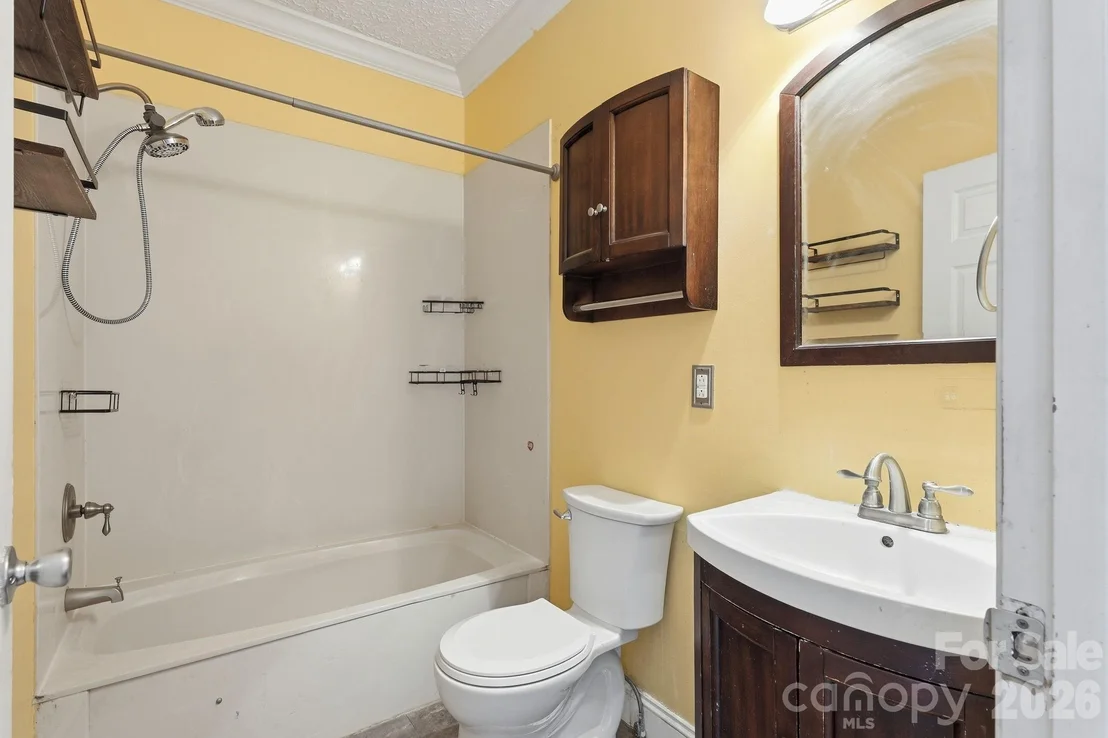 Photo of 2825 Sweeping Pine Lane