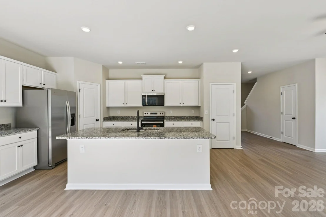 Photo of 718 Willow Estates Drive