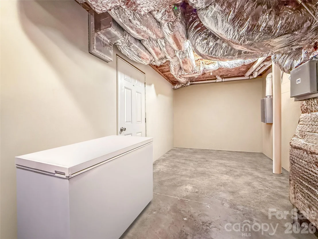 Photo of 6365 Julius Drive